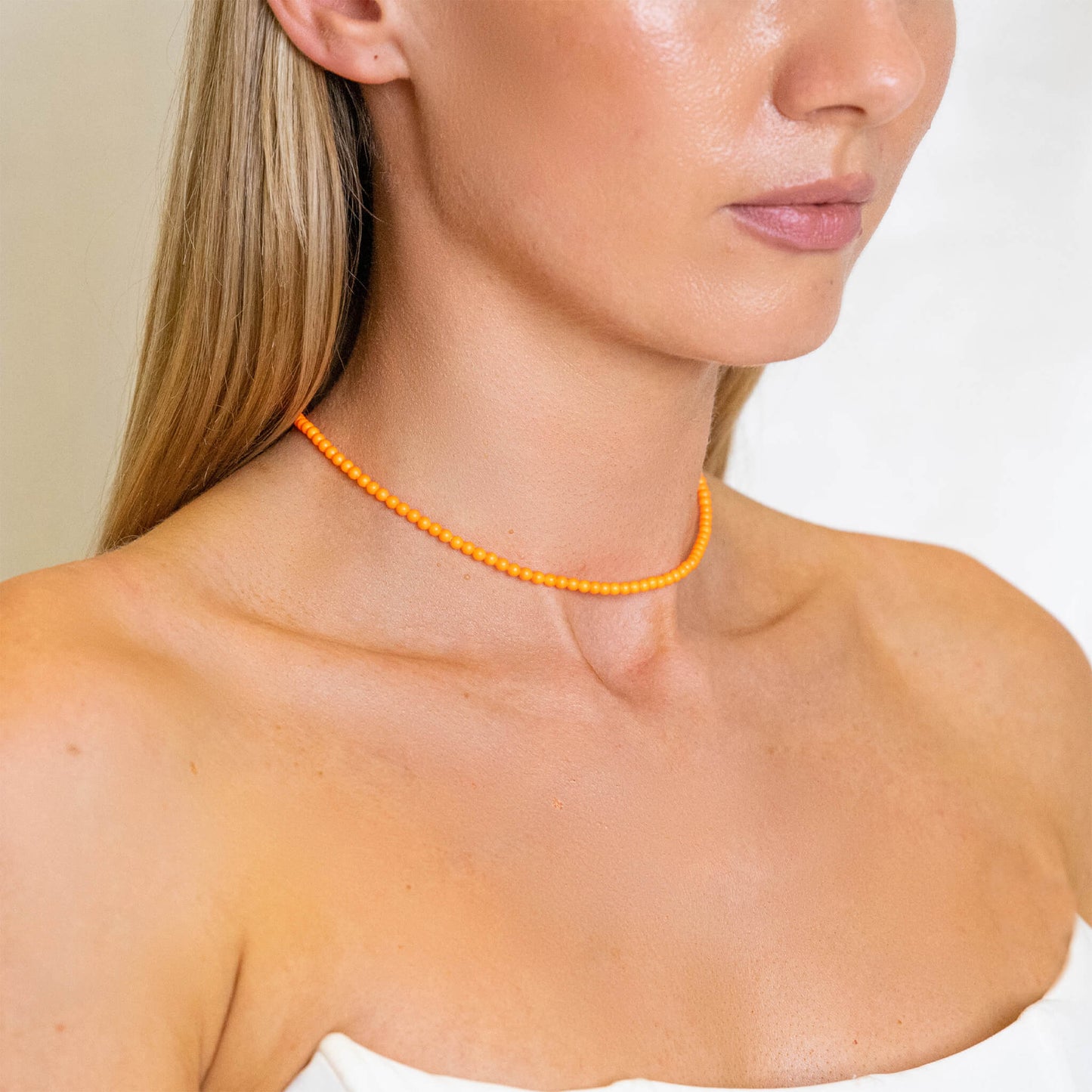 Full Pearl Neon Necklace